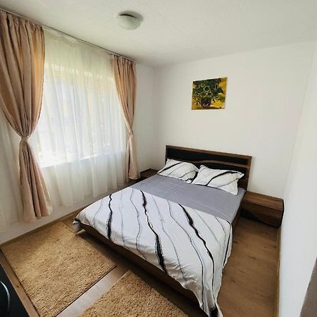شقة Apartament Yasmy Orşova المظهر الخارجي الصورة