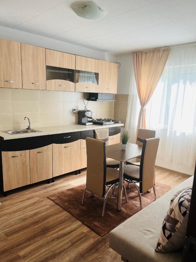 شقة Apartament Yasmy Orşova المظهر الخارجي الصورة