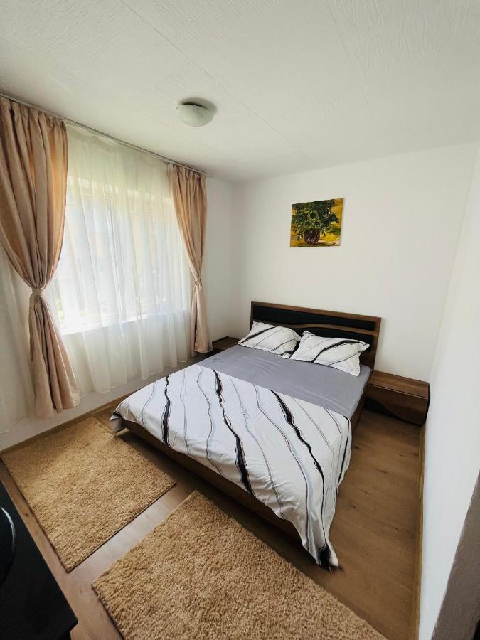 شقة Apartament Yasmy Orşova المظهر الخارجي الصورة